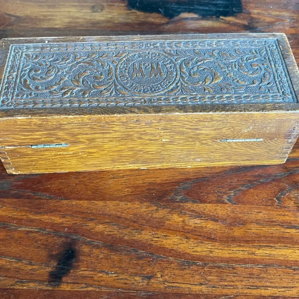 Antique Handcarved Oak Wood Wheeler & Wilson Jewelry Box c. 1890